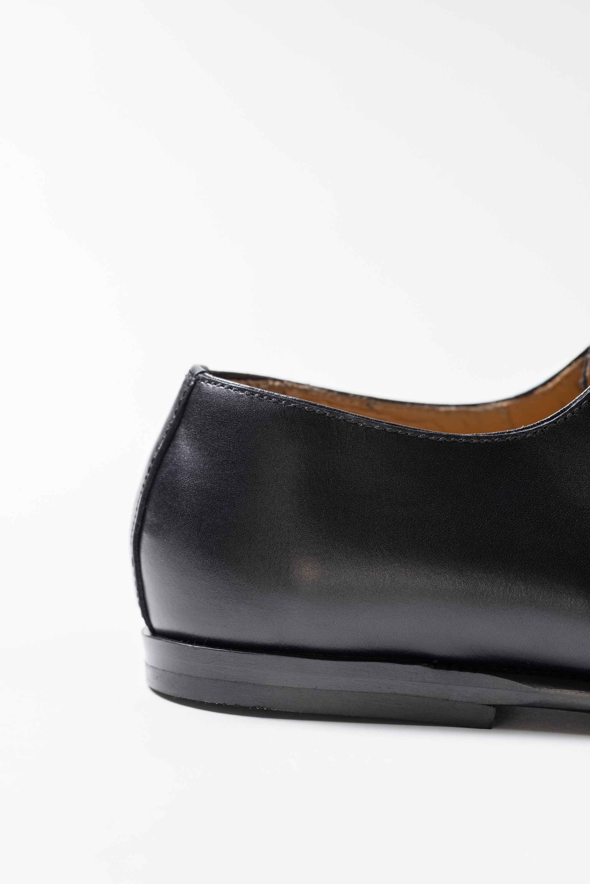 Shop Mutiny | Wide Toe Box & Zero Drop Dress Shoes - Tomás